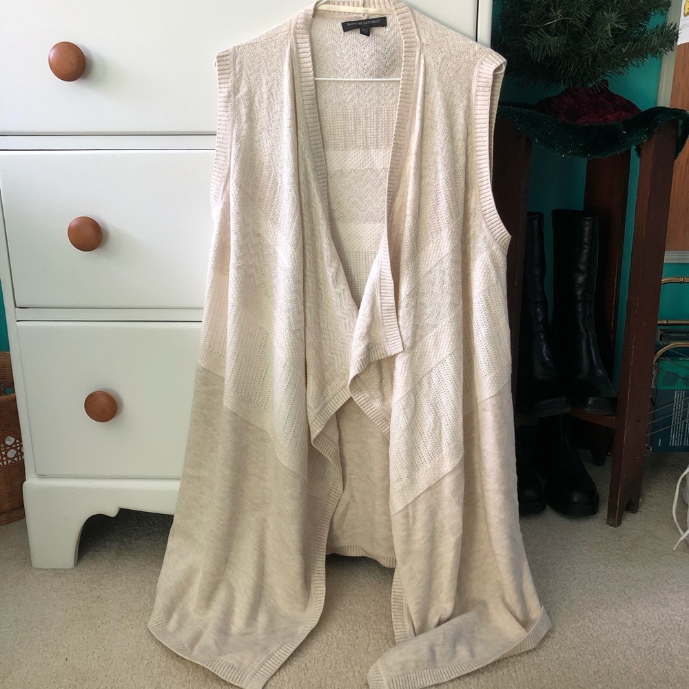 Banana Republic Cream Sleeveless Knit Drape Cardigan Vest